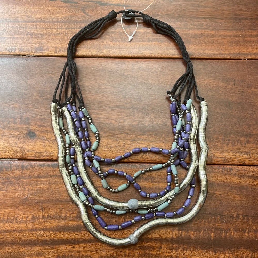 Multicolored beads and Metallic Accent Necklace